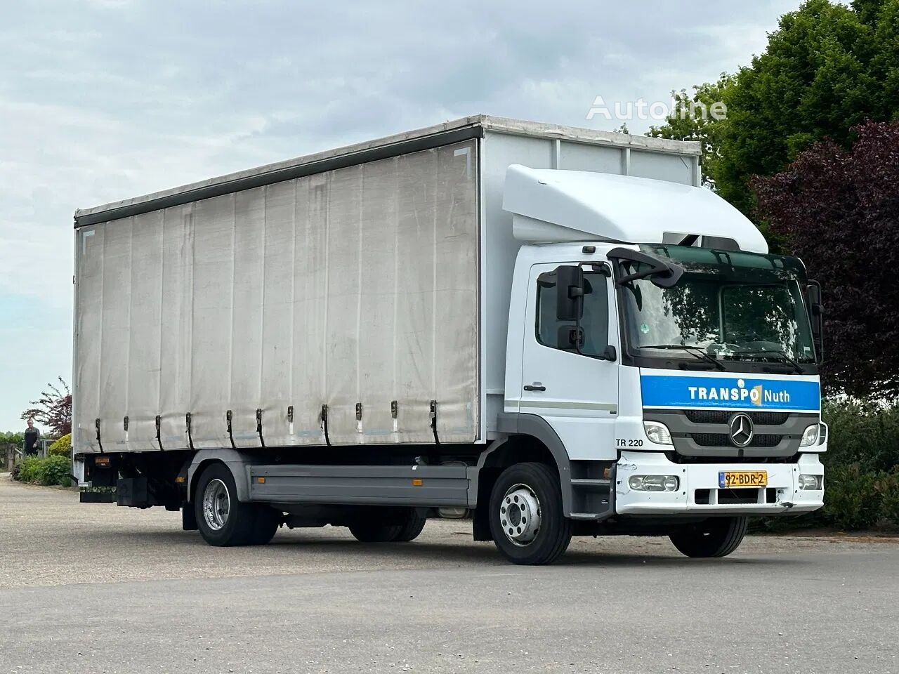 Mercedes-Benz Atego 1218 bakwagen met laadklep 2000kg! Koffer-LKW kaufen | Autoline LI Mercedes-Benz Atego 1218 bakwagen met laadklep 2000kg! Koffer-LKW - Autoline
