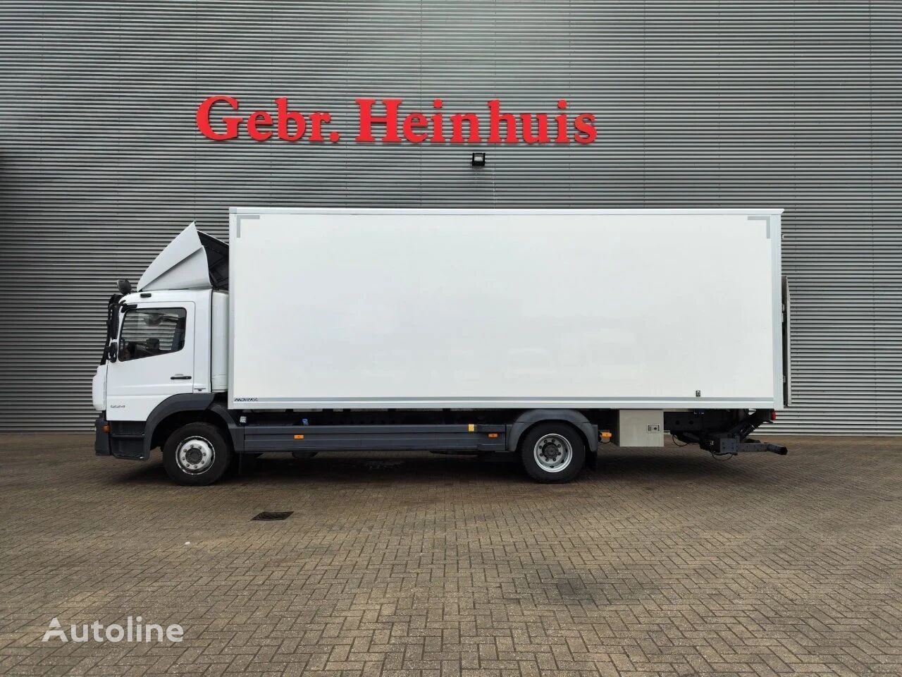 camion fourgon Mercedes-Benz Atego 1224 4x2 Euro 6 Tailgate!