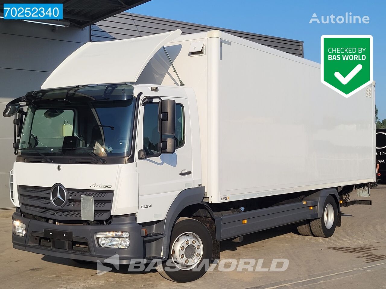 автофургон Mercedes-Benz Atego 1324 4X2 13tonner Automatic Ladebordwand ClassicSpace Euro