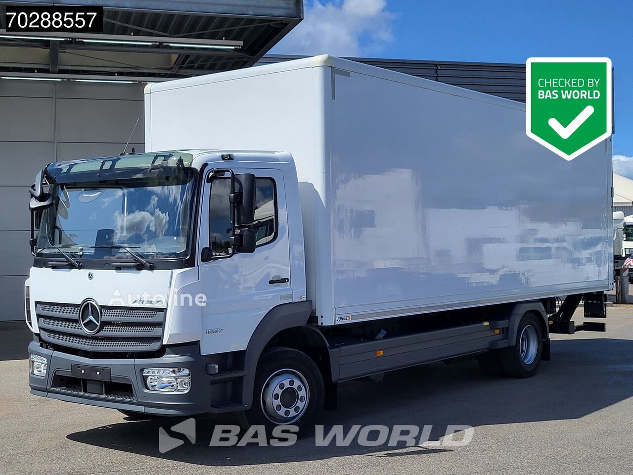 Автофургон Mercedes-Benz Atego 1527 4X2 15tonner LOW Mileage! 1500kg Ladebordwand Automat - Autoline