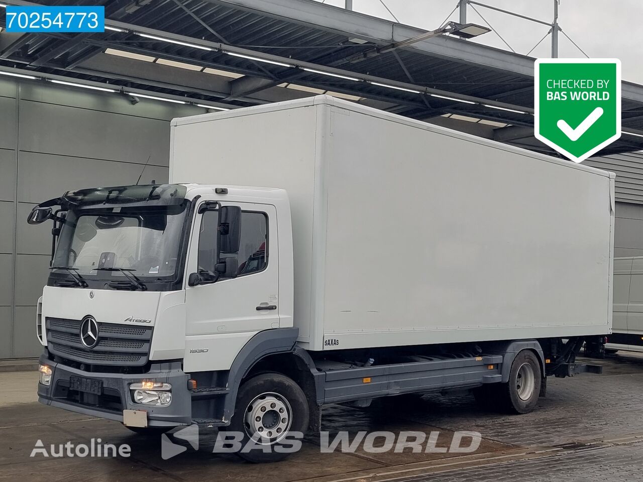 camion fourgon Mercedes-Benz Atego 1530 4X2 15tonner Automatic Ladebordwand Euro 6