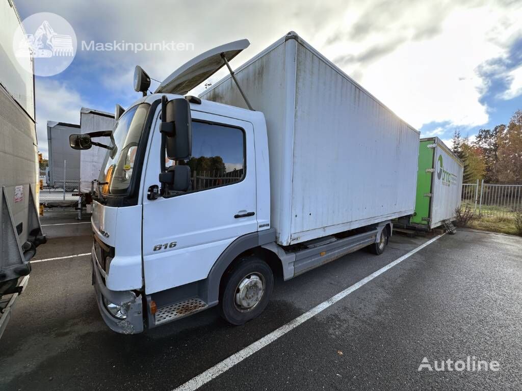 Mercedes-Benz Atego 816 box truck