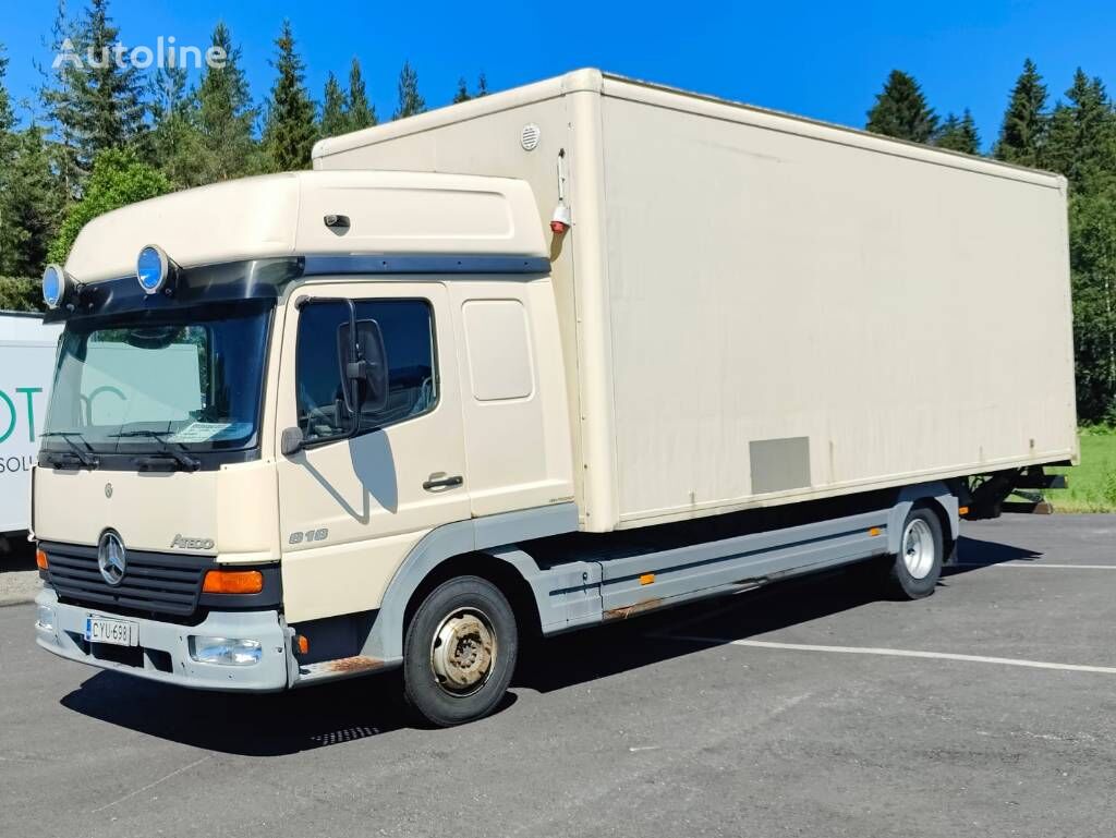 Mercedes-Benz Atego 818 dobozos teherautó