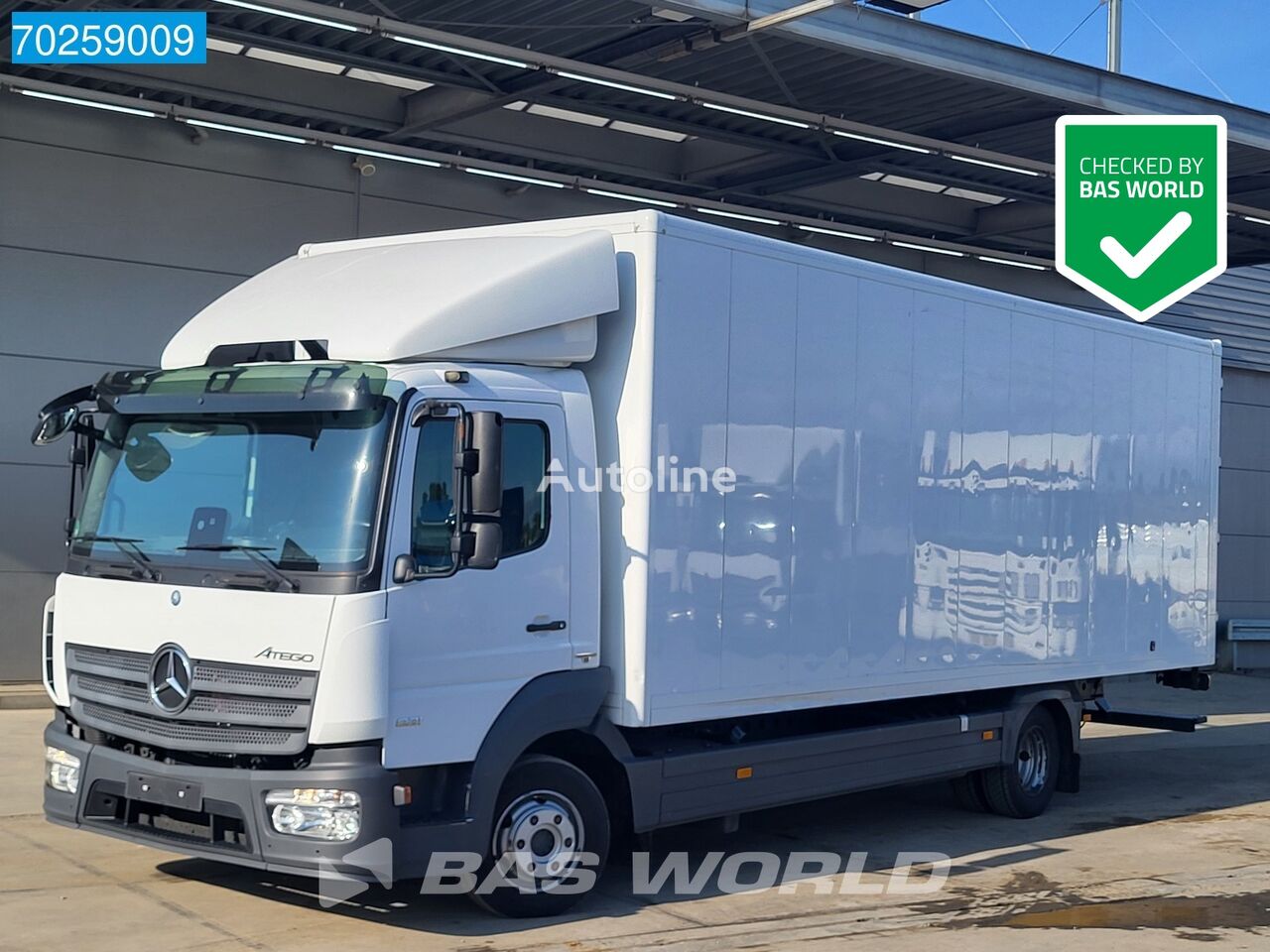 Mercedes-Benz Atego 821 4X2 8tonner Automatic Euro 6 box truck