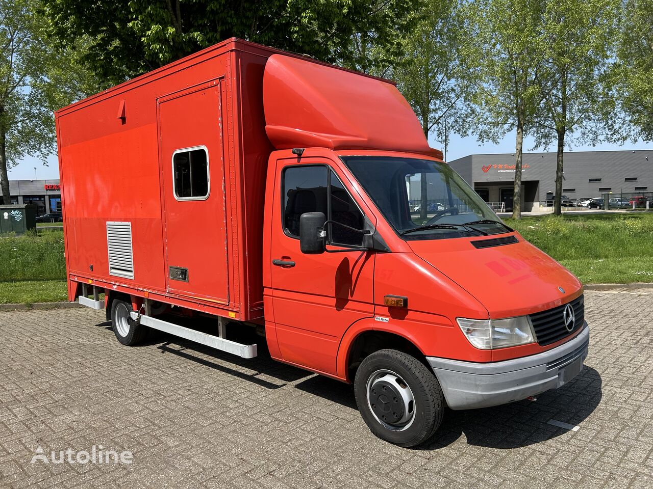 Mercedes-Benz Sprinter 408 lastbil kassevogn