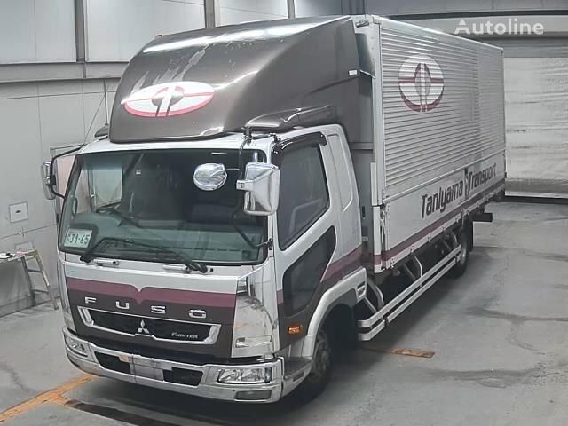 Mitsubishi FIGHTER box truck