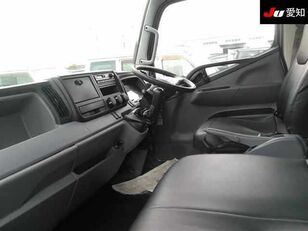 Mitsubishi TPG-FEB50 box truck