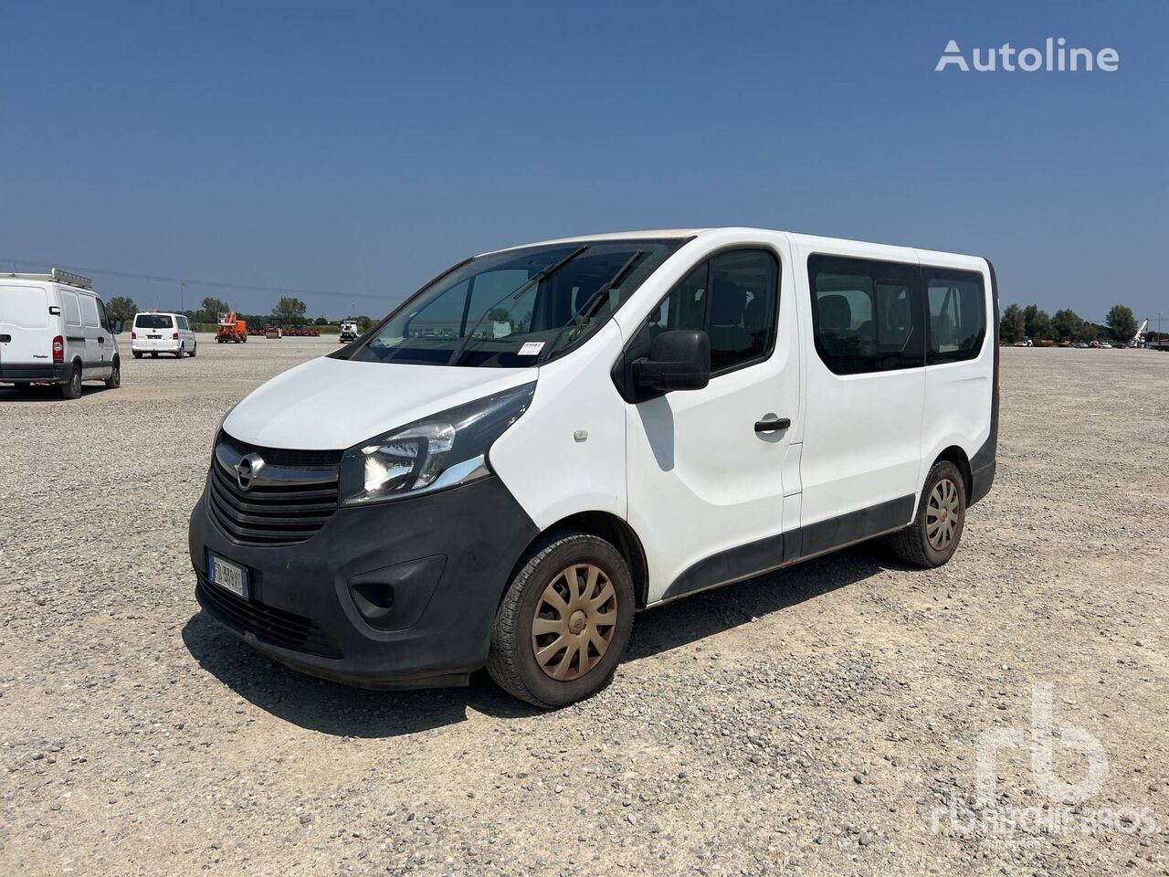 Opel VIVARO 9-Seat bakwagen