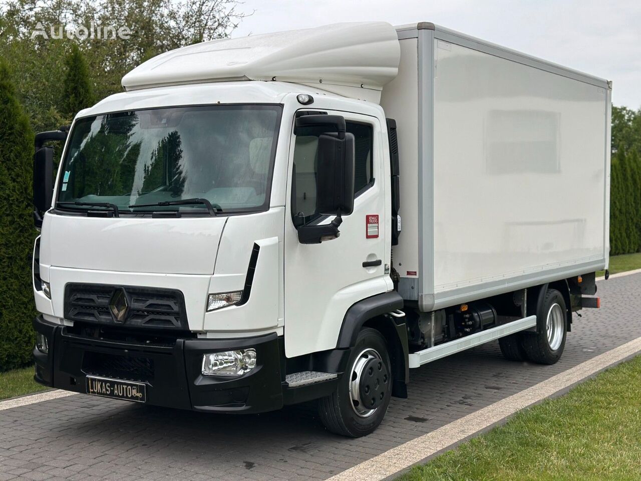 Renault D 7.5  box truck