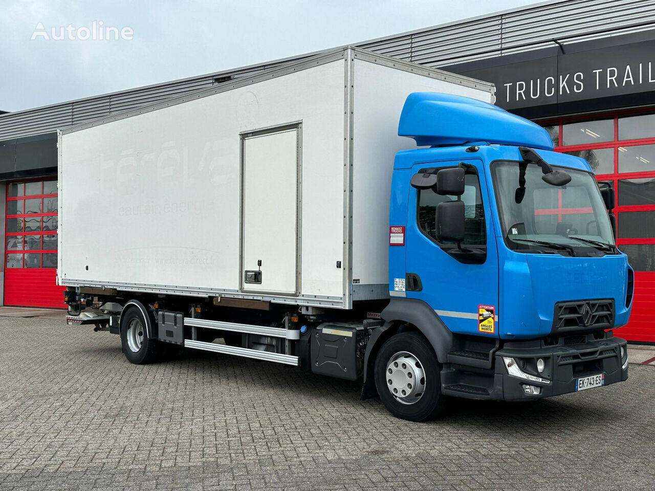 Renault D14 twistlock Koffer-LKW