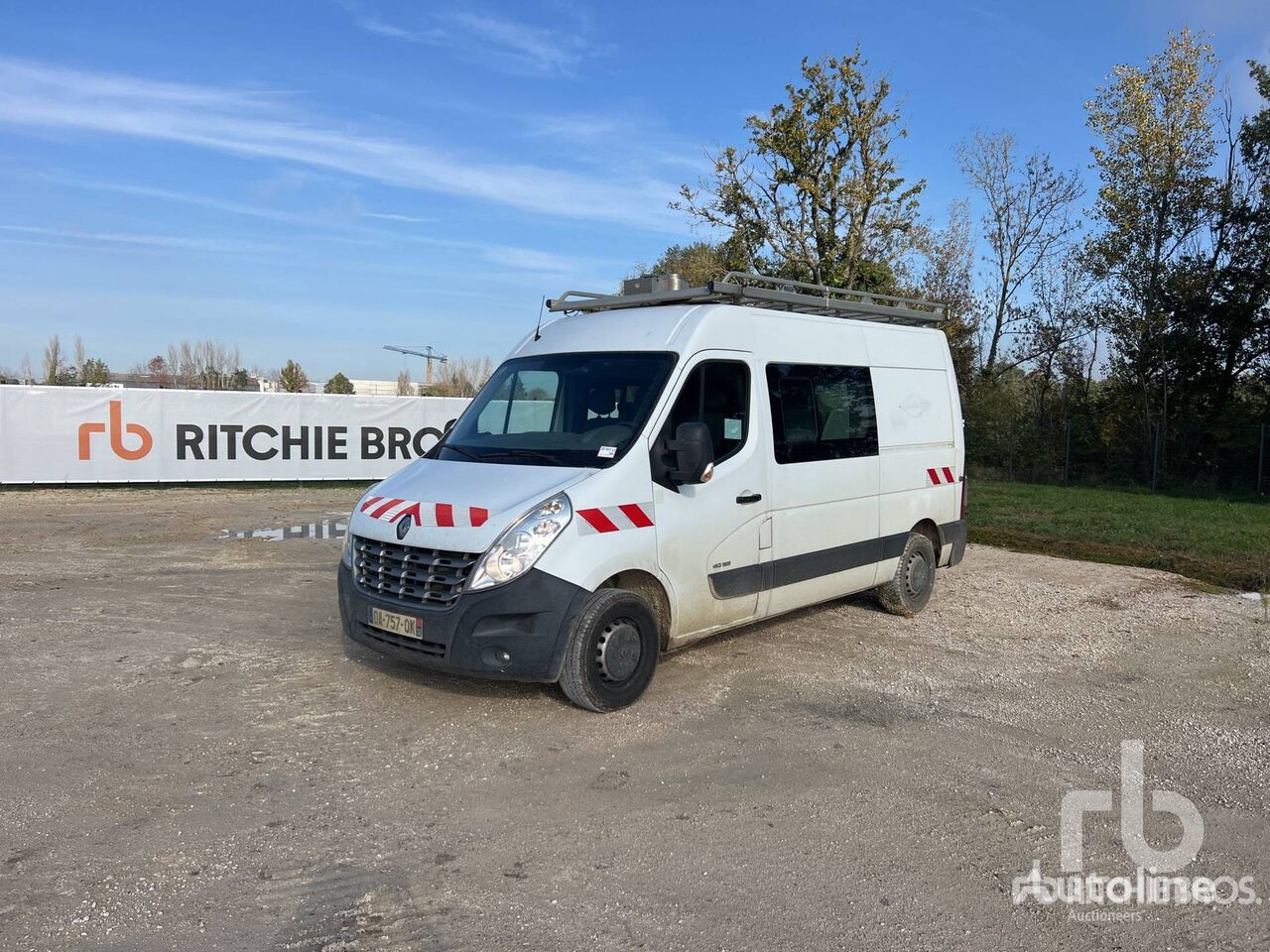 Renault MASTER DCI 125 Vehicule Utilitaire box truck