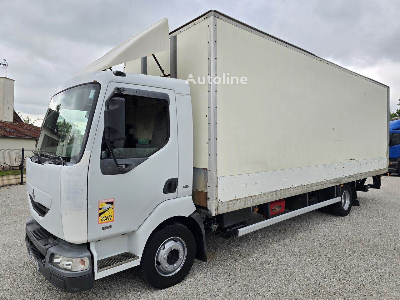 شاحنة مقفلة Renault Midlum 180 - Autoline