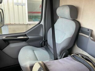 Camion fourgon Renault Midlum 220 DCI à vendre - Image 36 | Autoline TG Camion fourgon Renault Midlum 220 DCI | Image 36 - Autoline