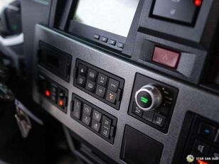 Renault T430 6X2 PALFINGER PK14.501 SLD Crane Platform box truck for sale - Image 18 | Autoline NG Renault T430 6X2 PALFINGER PK14.501 SLD Crane Platform box truck | Image 18 - Autoline