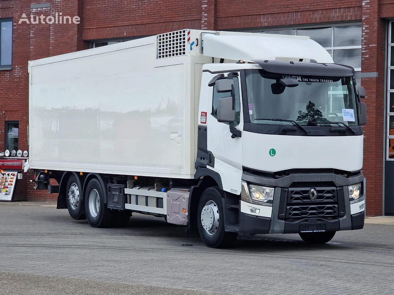 Renault T460 6x2*4 - Frigoblock - Palfinger loadlift 2.000 KG - Retarder box truck