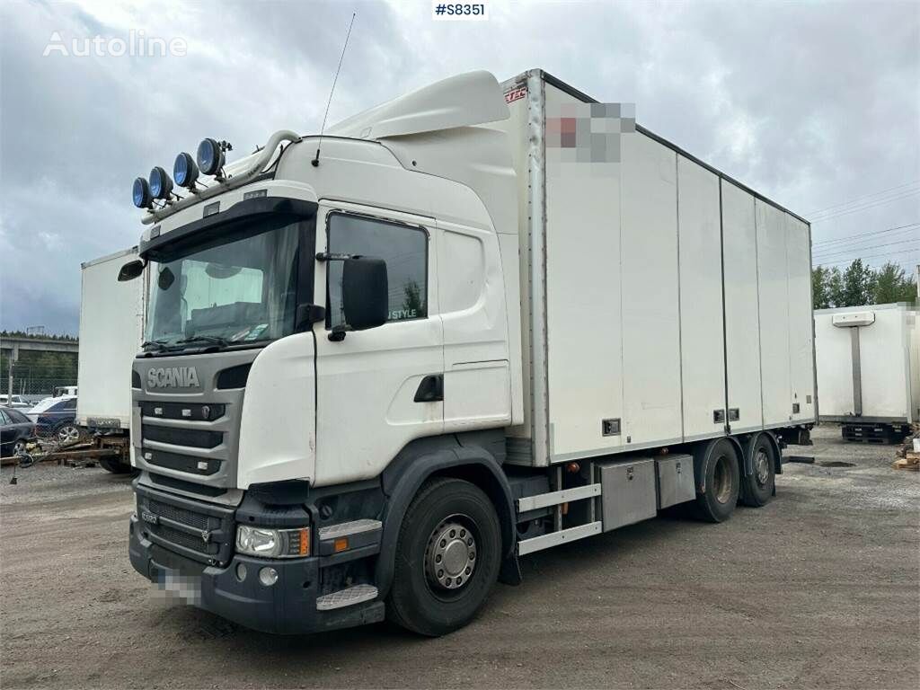 камион фургон Scania R490 6X2