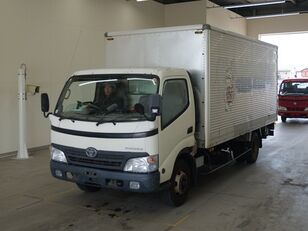 Toyota TOYOACE box truck
