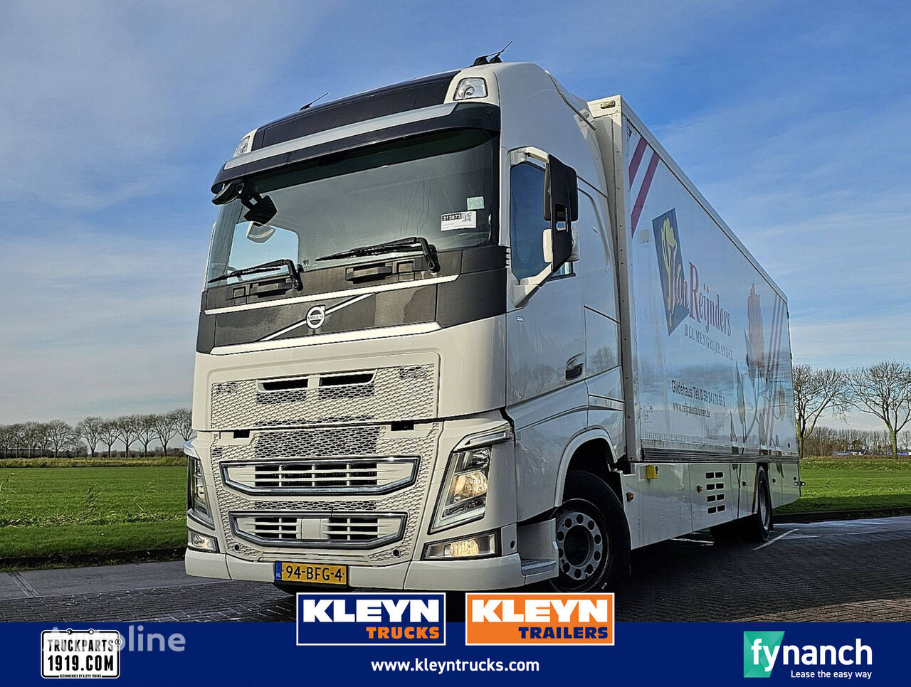 Volvo FH 460 box truck