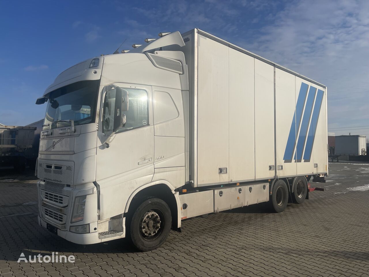 Volvo FH13.460  kravas automašīna furgons