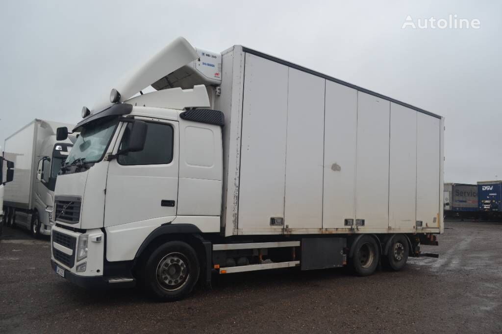 شاحنة مقفلة Volvo FH460 6*2 Serie 6172 Euro 5