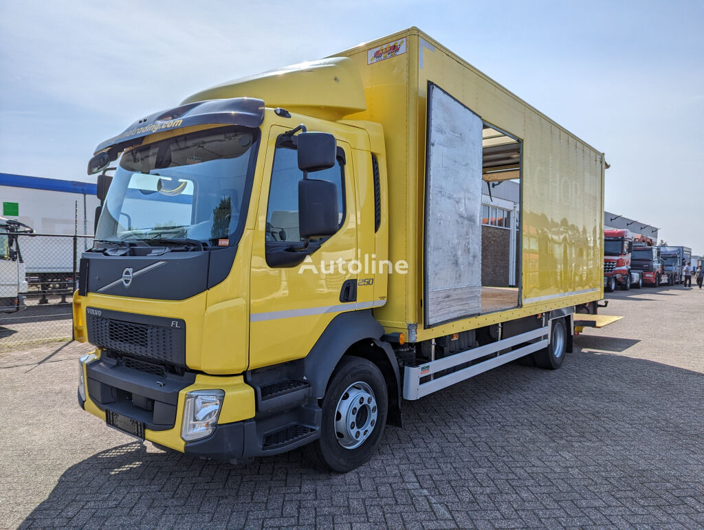 کامیون مسقف Volvo FL 250 4x2 Daycab Euro6 - 14Ton - GeslotenBak 6M - Laadklep 2000