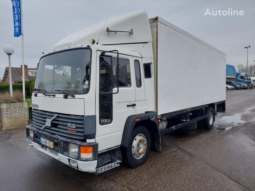 camion fourgon Volvo FL 614