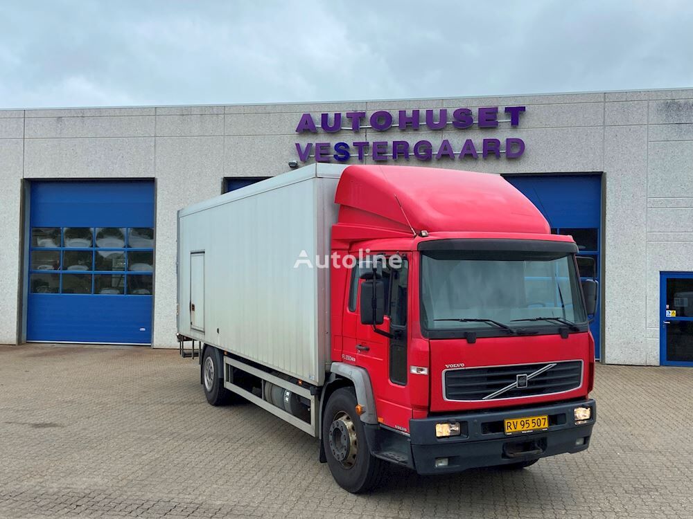 автофургон Volvo FL 618