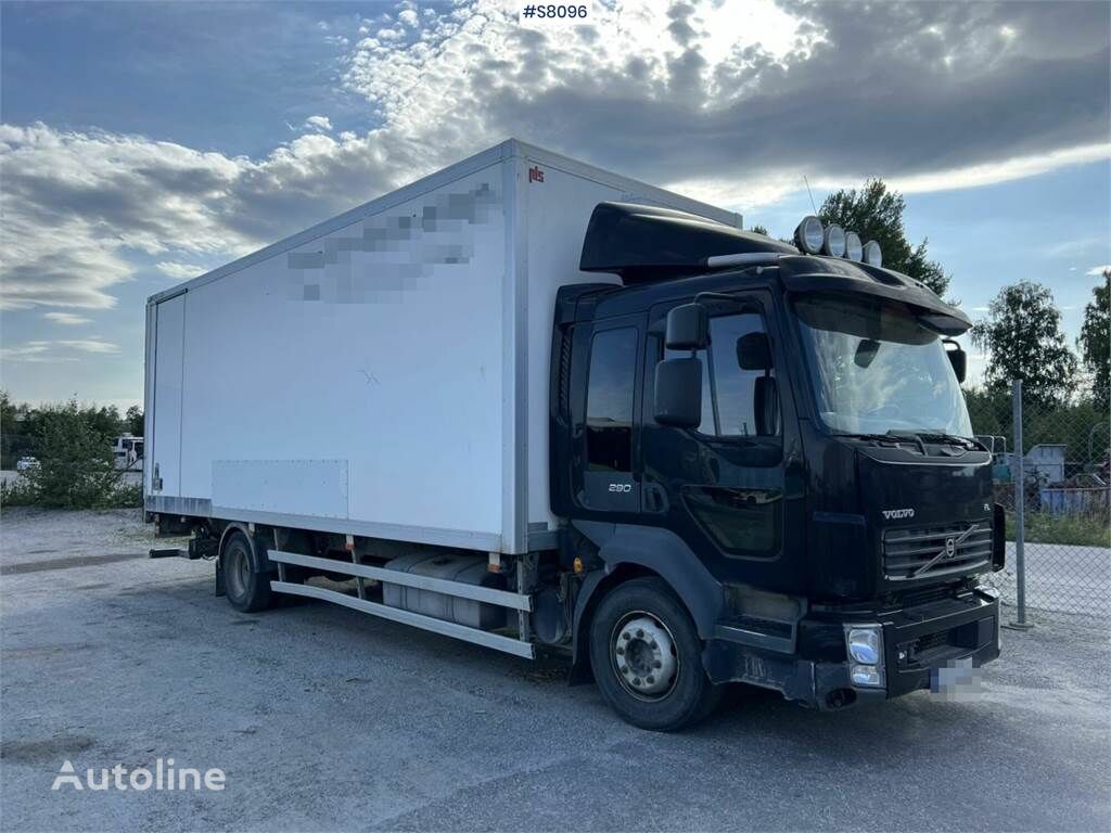 Volvo FL290 box truck