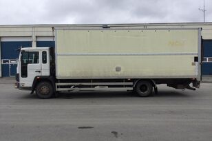 camion furgone Volvo FL611