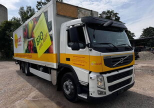 Volvo FM 330 box truck