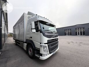 вантажівка фургон Volvo FM 330