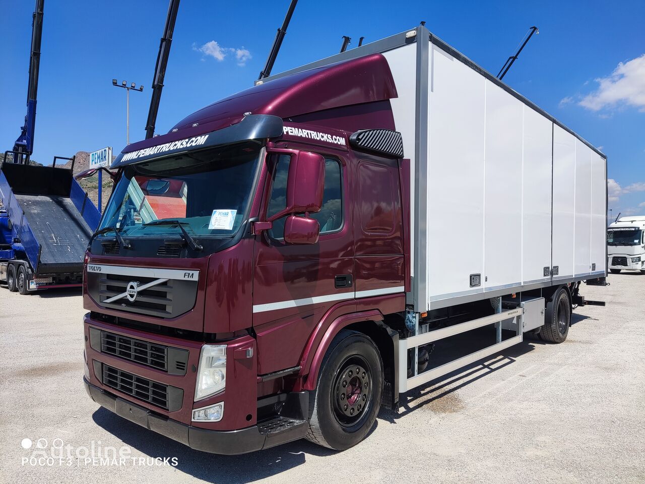 کامیون مسقف Volvo FM 330 4x2 FURGON CERRADO 18T EURO 5