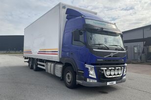 Volvo FM410 cami&oacute;n furg&oacute;n