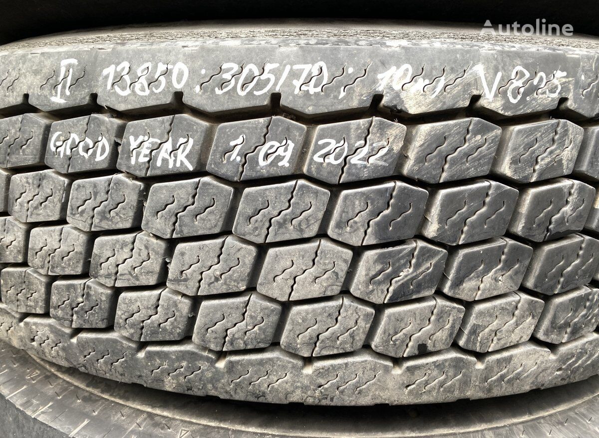 гума за автобус Goodyear B9 (01.02-)