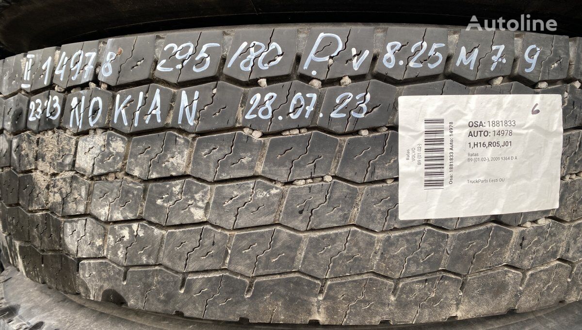 pneu de autocarro Nokian B9 (01.02-)