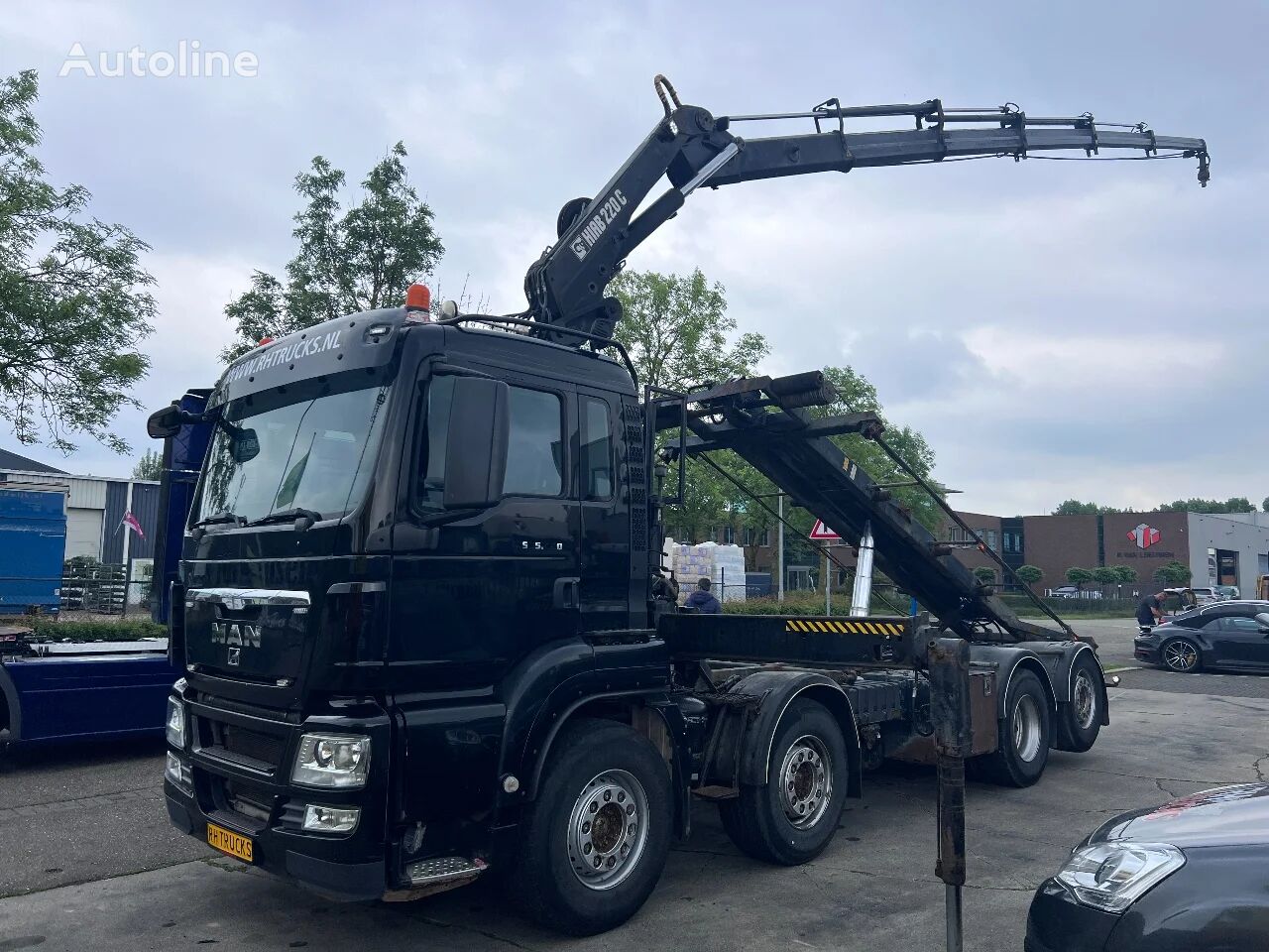 tovornjak kabelski sistem MAN TGS 35.440 8X2-4 + HIAB 220C-5 REMOTE + CABLE LIFT AUTOMATIC EUR