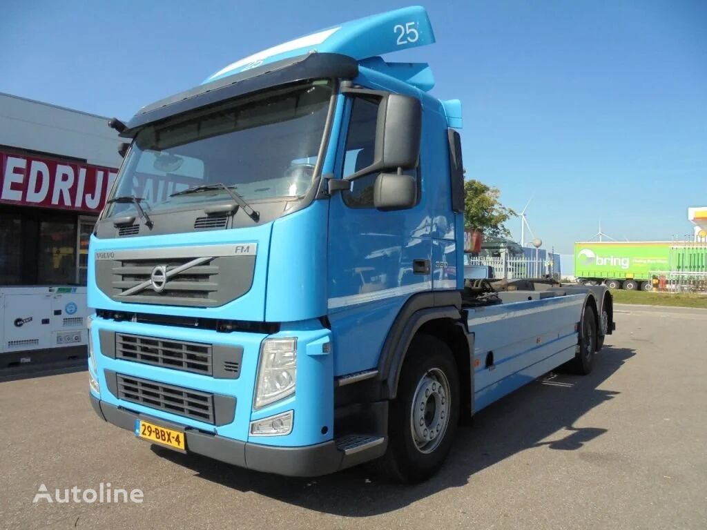 truk pembawa sistem kabel Volvo FM 330