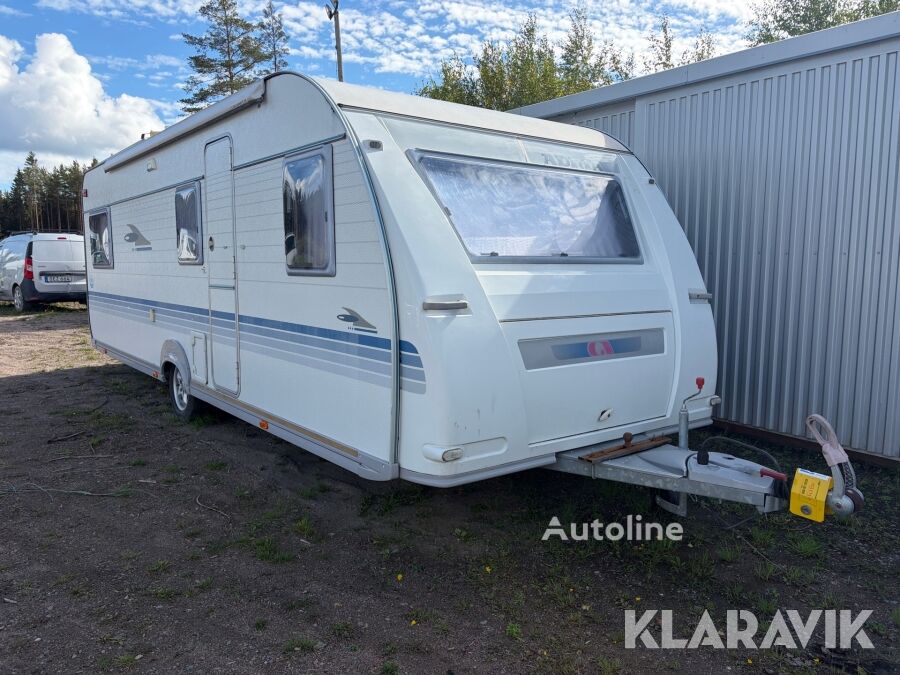 Adria Alpina 663 alkovimallinen matkailuauto - Autoline