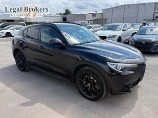 Alfa Romeo Stelvio 2.2 JTD AWD B-Tech car