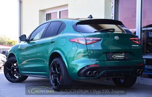 automobile Alfa Romeo Stelvio,  2.9 V6 Bi-T 520PS QUADRIFOGLIO