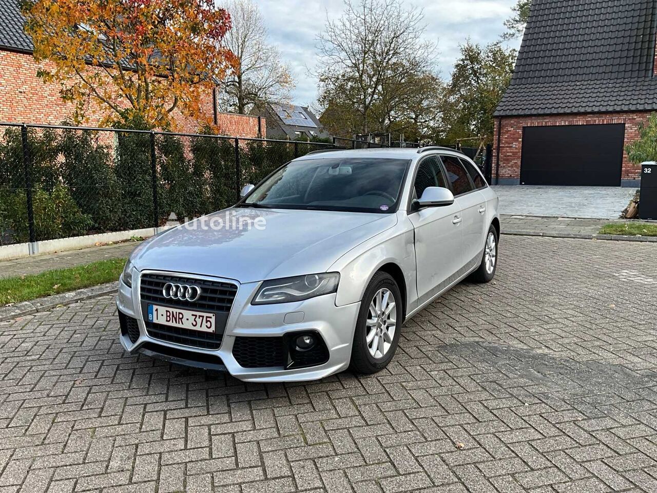 Automobile Audi A4 - Autoline