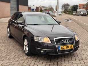 Audi A6 Avant coche