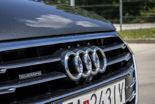 Automobil Audi A8 50 3.0 TDI V6 quattro tiptronic de vânzare - Imagine 15 | Autoline RO Automobil Audi A8 50 3.0 TDI V6 quattro tiptronic | Imagine 15 - Autoline