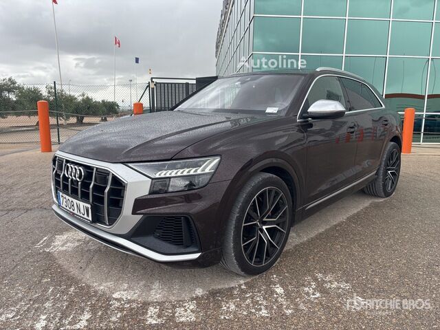 Audi SQ8 autó - Autoline