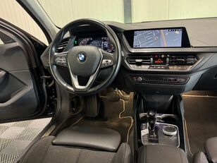 BMW 118 car
