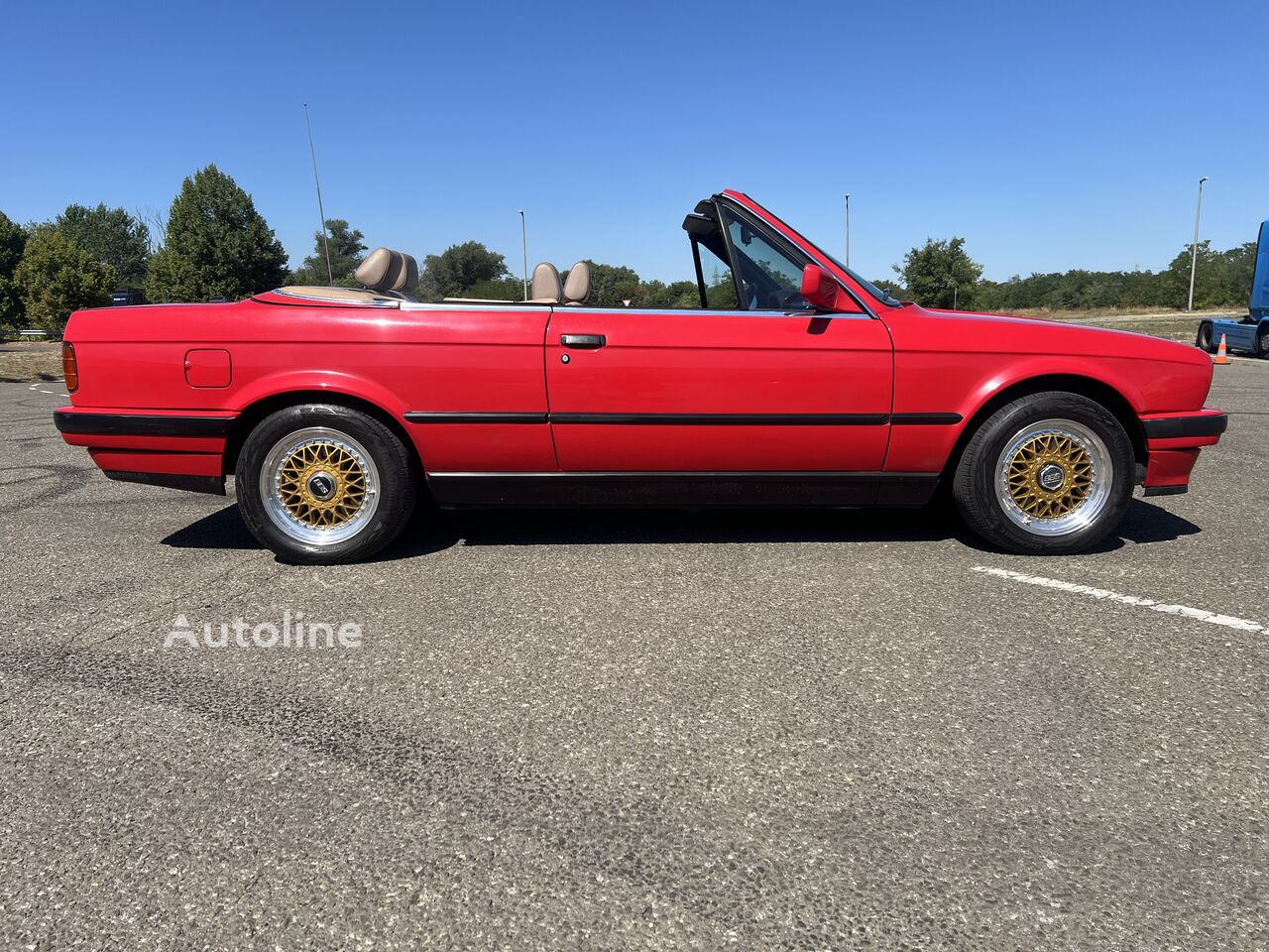 Automobilis BMW 3-Series - Autoline