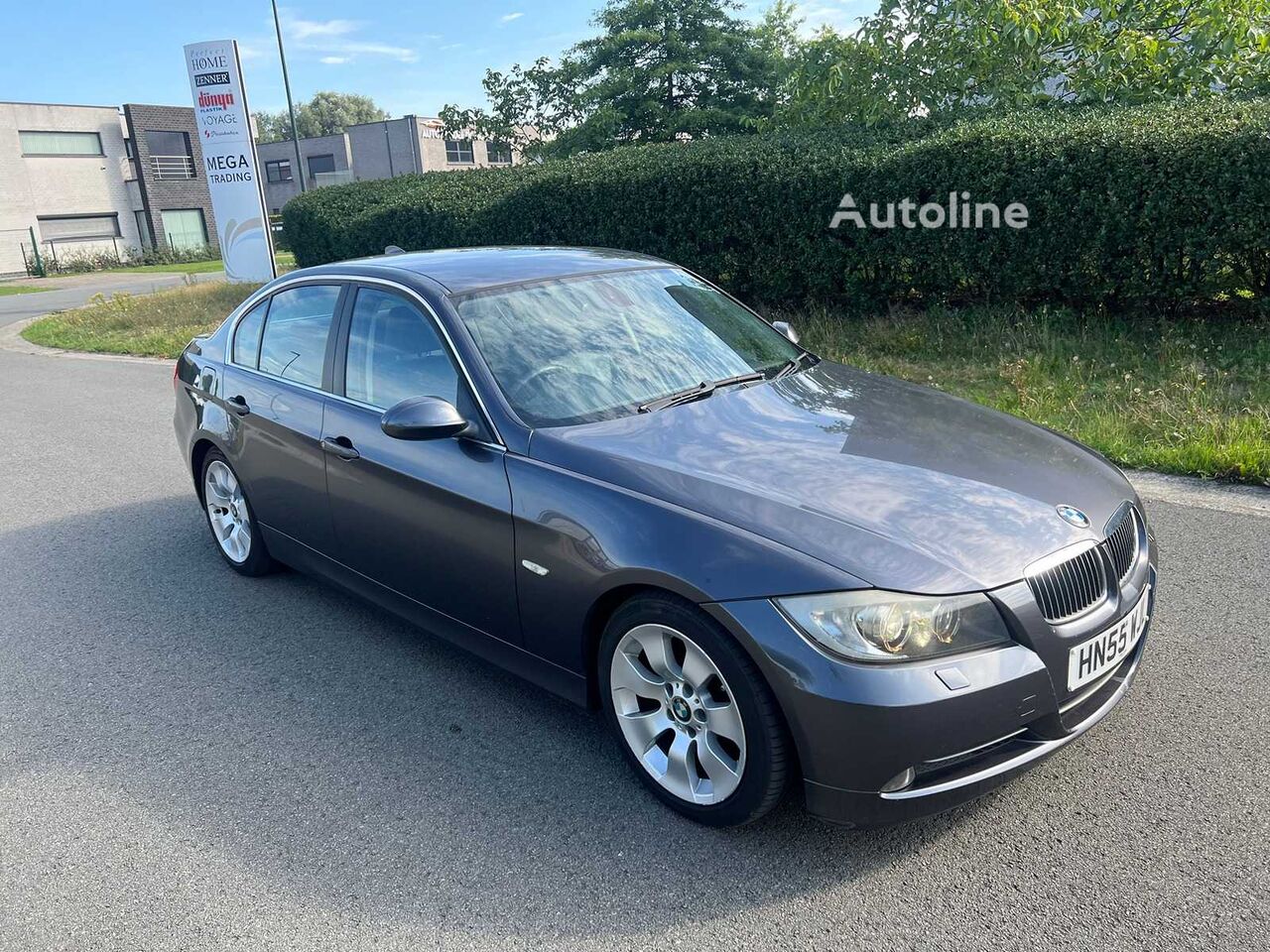 Автомобиль BMW 330 I - Autoline