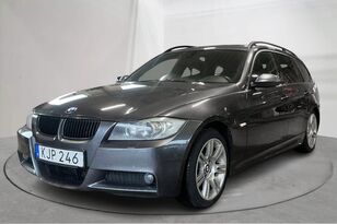 BMW 330xd automobil