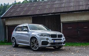 BMW X5 autó