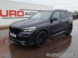 automobile BMW X5 45E M-Sport